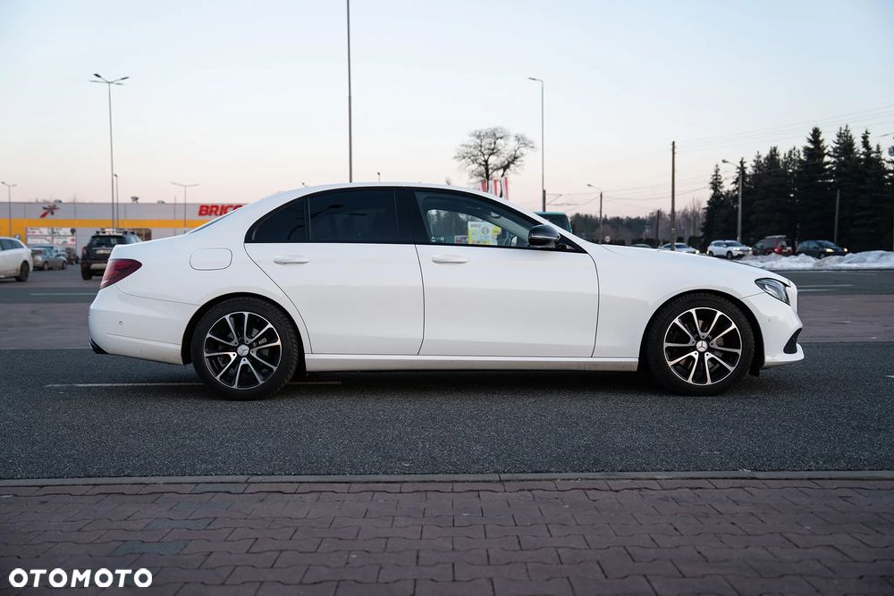 Mercedes-Benz Klasa E 220 d 9G-TRONIC - 7