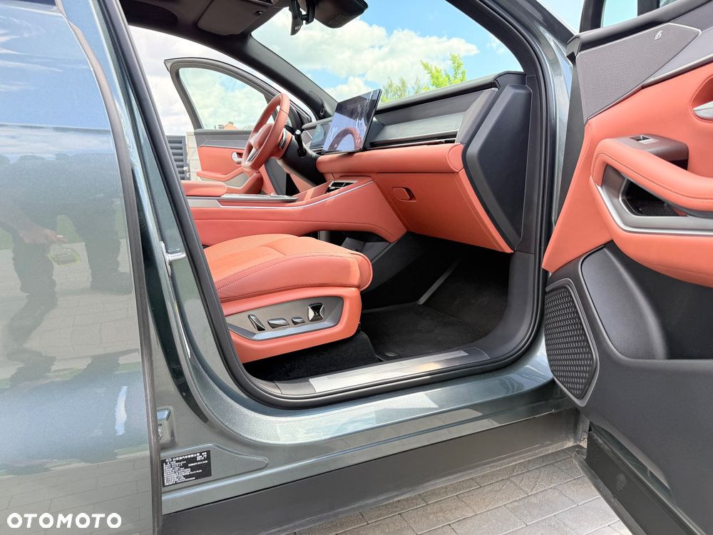 BYD Tang L - 23