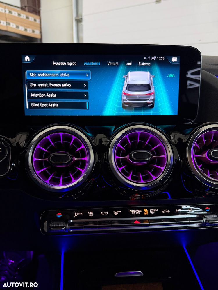 Mercedes-Benz EQA 250 - 21