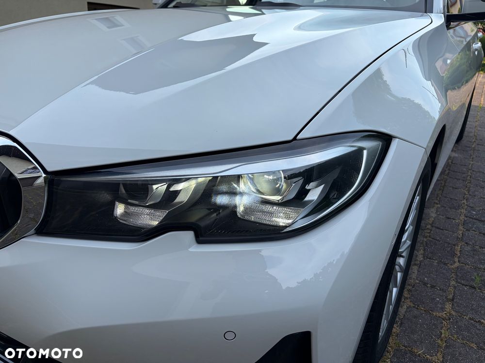 BMW Seria 3 318i Sport Line - 3