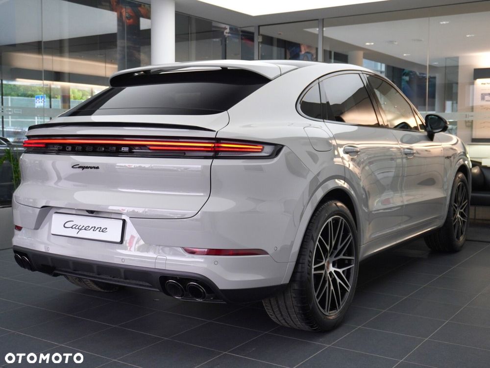 Porsche Cayenne E-Hybrid PHEV Black Edition - 15
