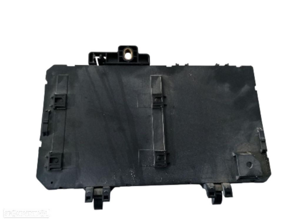 CAIXA DE RELES FUSÍVEIS OPEL ASTRA H GTC - 2