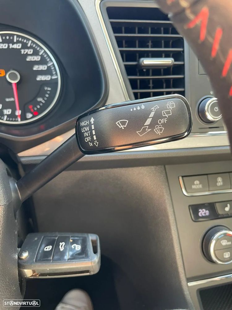 SEAT Leon SC 2.0 TDI DPF S&S FR - 20