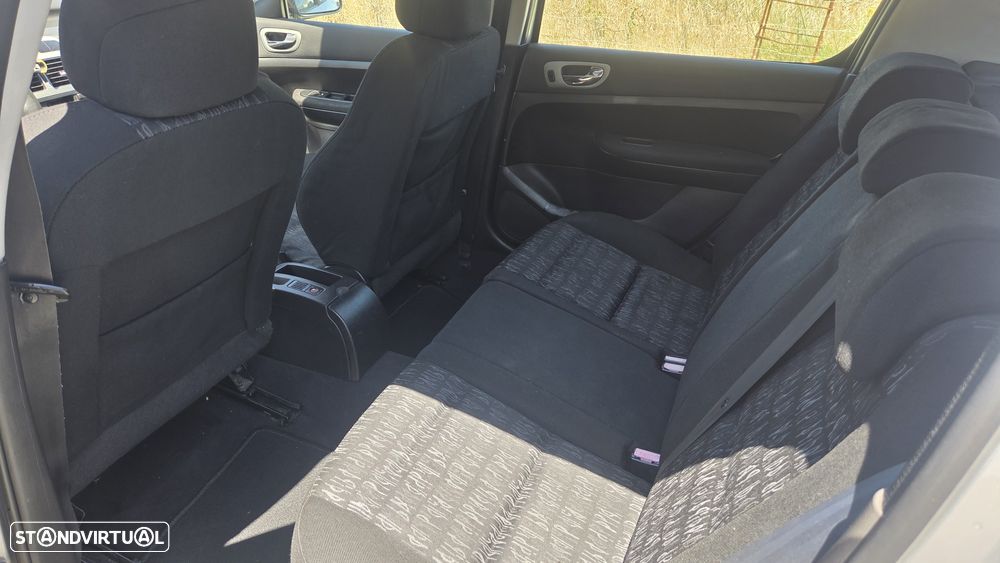 Peugeot 307 1.4 HDi XR - 8