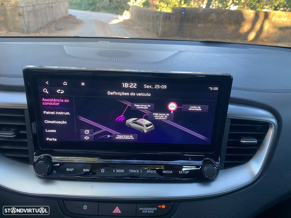 Kia XCeed 1.0 T-GDi Dynamic - 28
