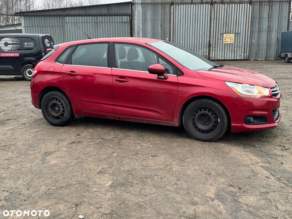 Citroën C4 e-HDi 115 Exclusive - 4