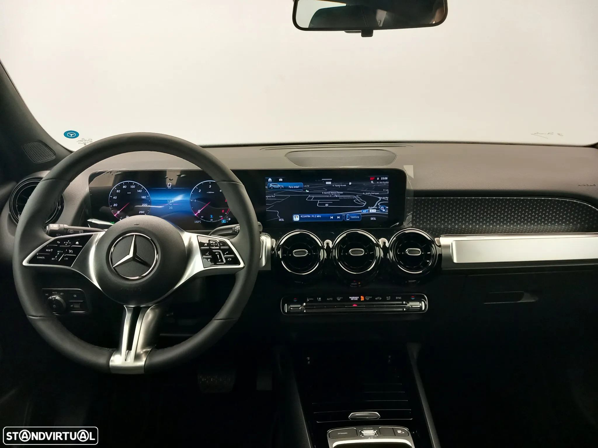 Mercedes-Benz GLB 180 d - 18