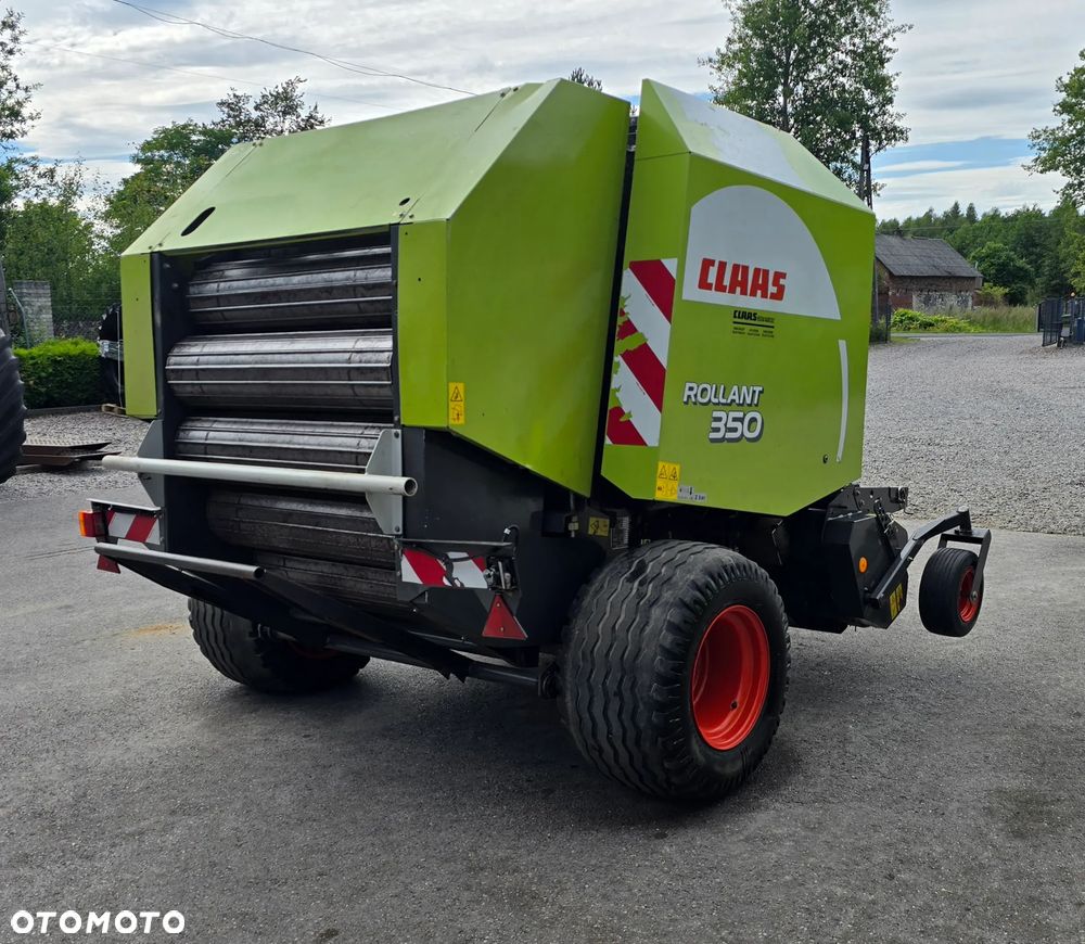 Claas Rollant 350 - 3