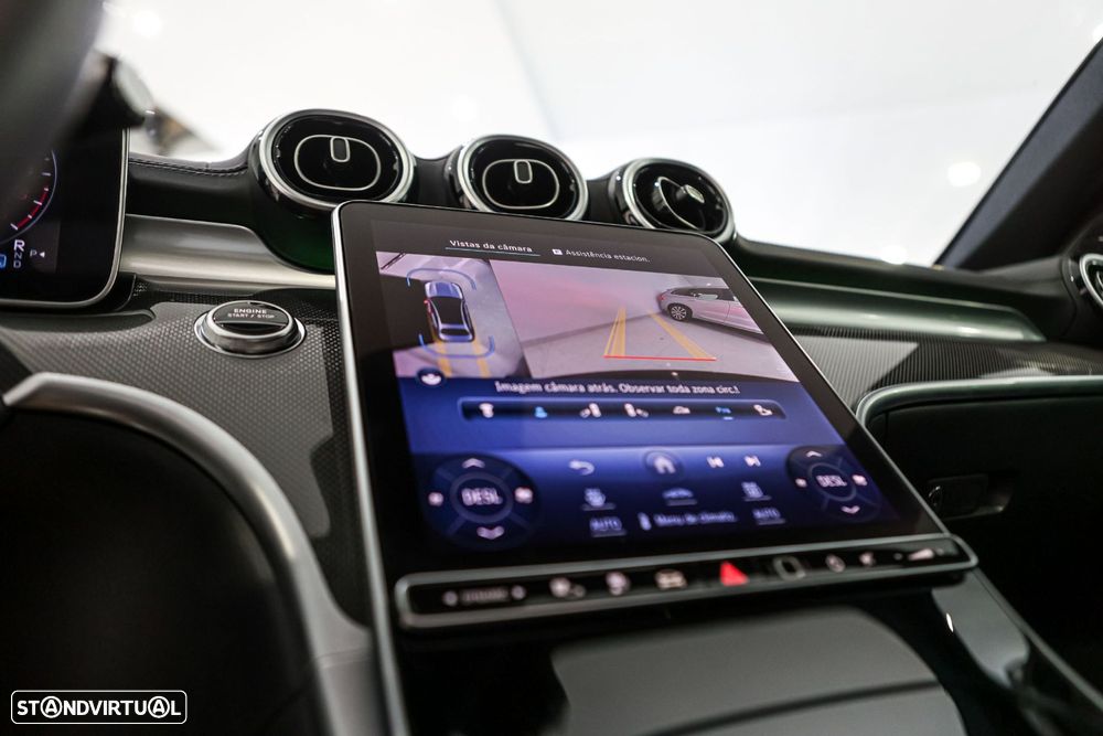 Mercedes-Benz C 300 de AMG Line - 38