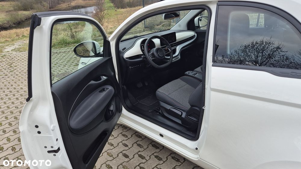 Fiat 500e - 12