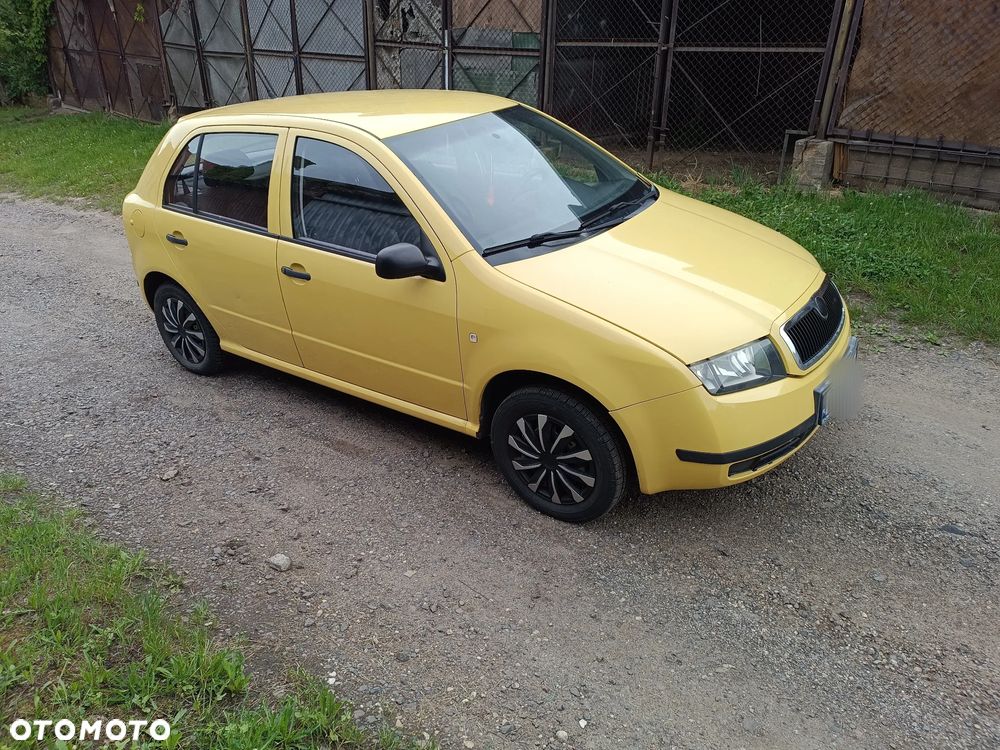 Skoda Fabia 1.2 HTP Exact - 2