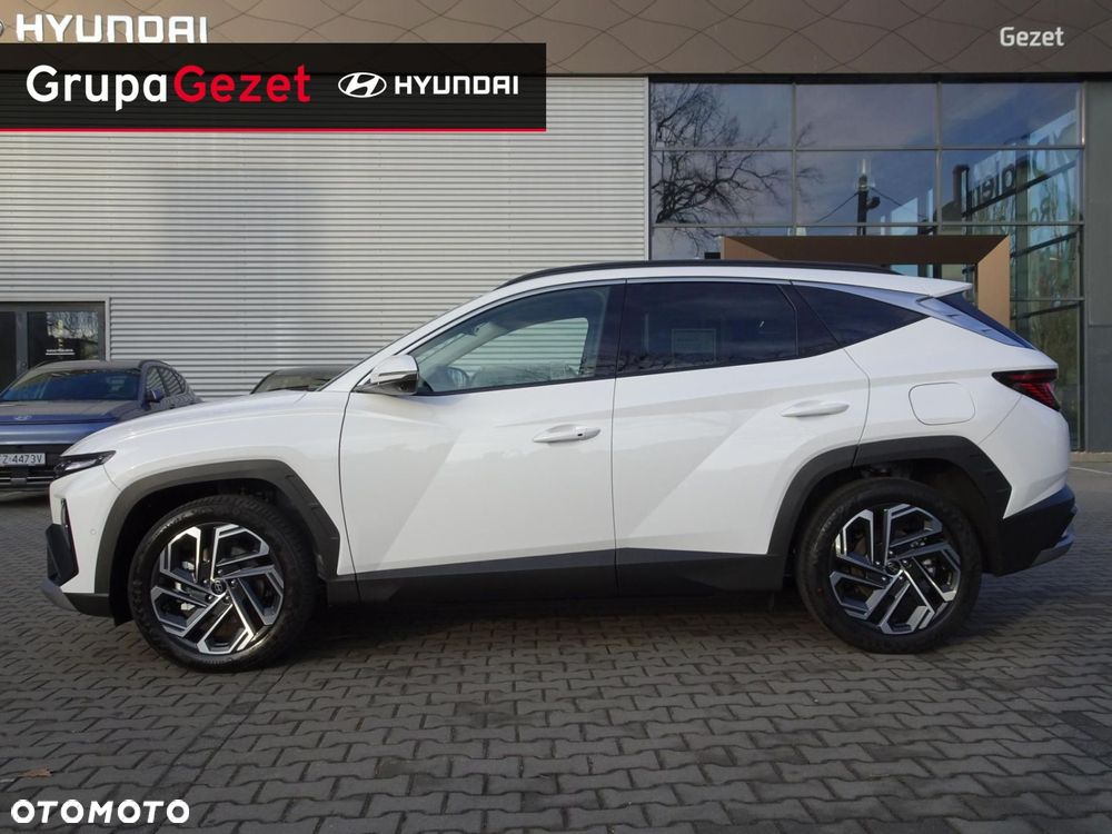 Hyundai Tucson - 2