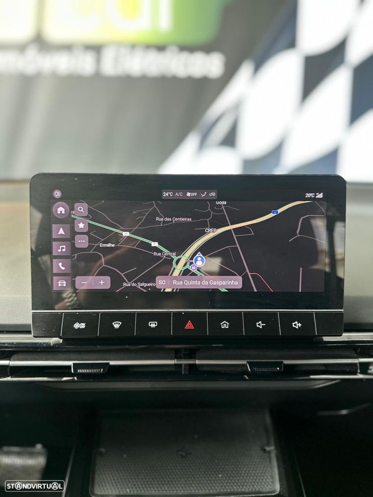 MG MG4 64 kWh Luxury - 12