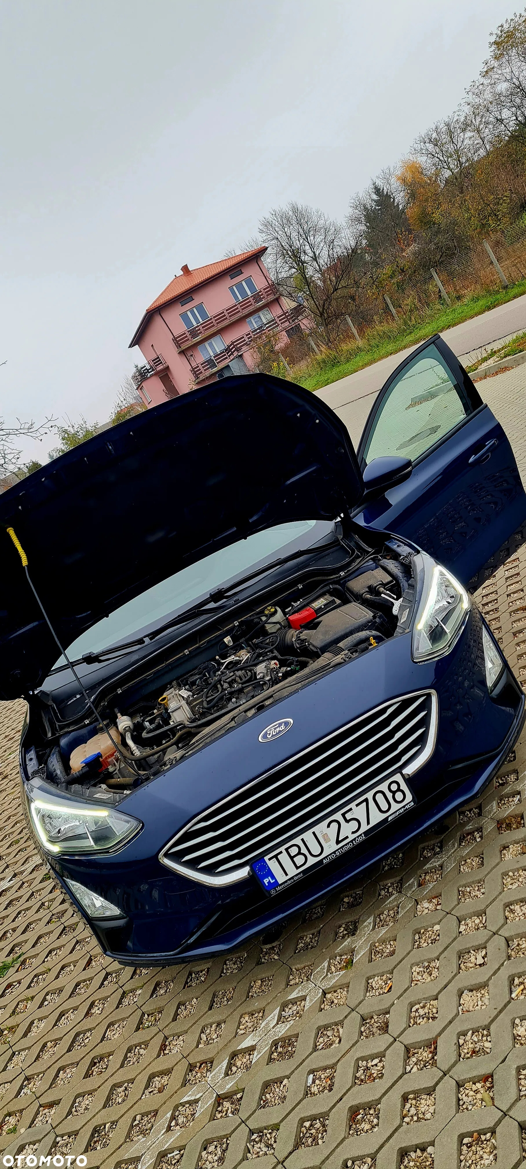 Ford Focus 1.0 EcoBoost Trend - 23