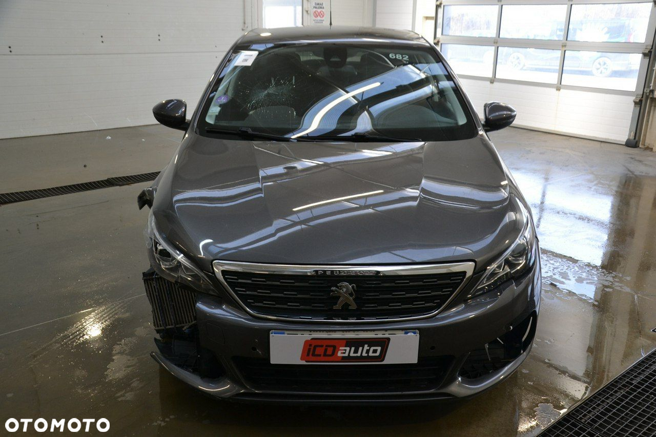 Peugeot 308 - 2