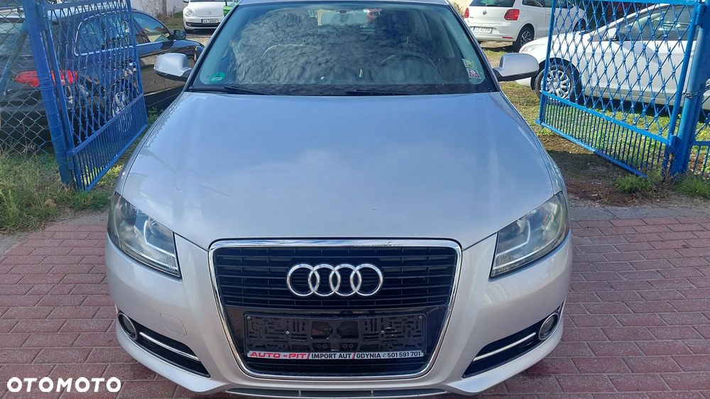 Audi A3 Sportback - 2