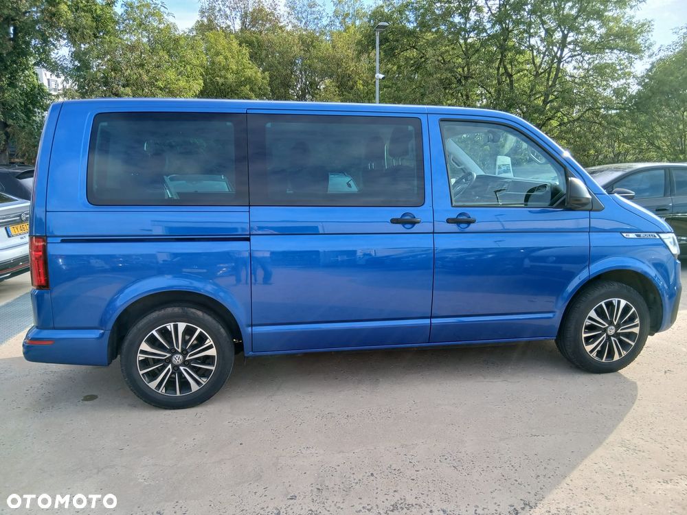 Volkswagen Multivan - 5