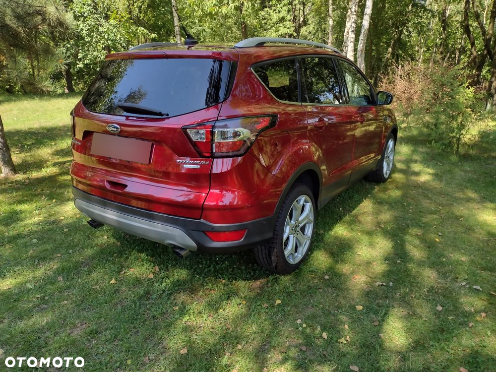 Ford Escape 2.0 EcoBoost AWD Titanium - 6