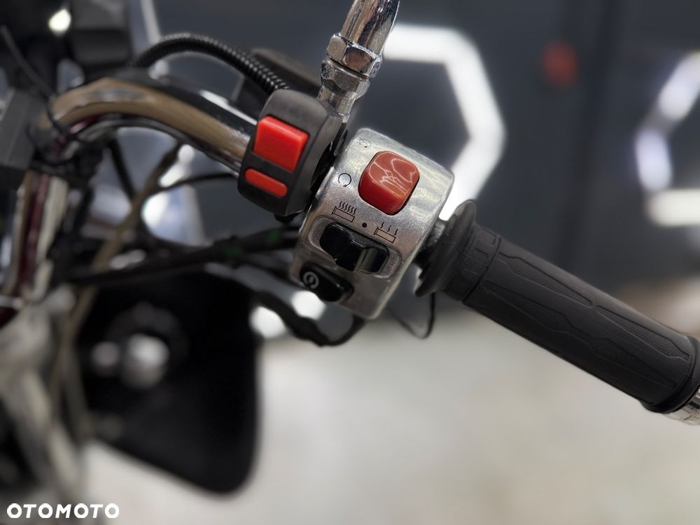 Moto Guzzi EV Californian - 24