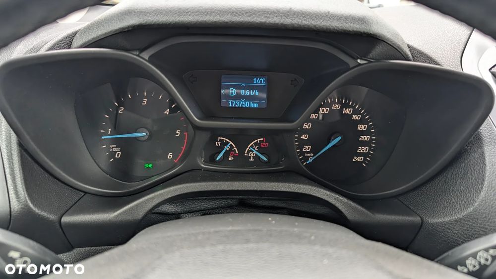 Ford Connect - 4