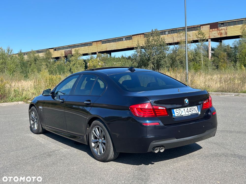 BMW Seria 5 520d - 5