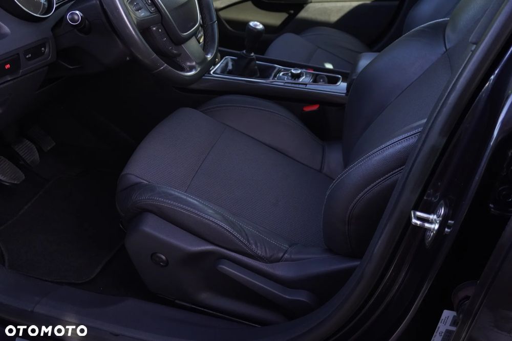 Peugeot 508 1.6 T Business Line - 21