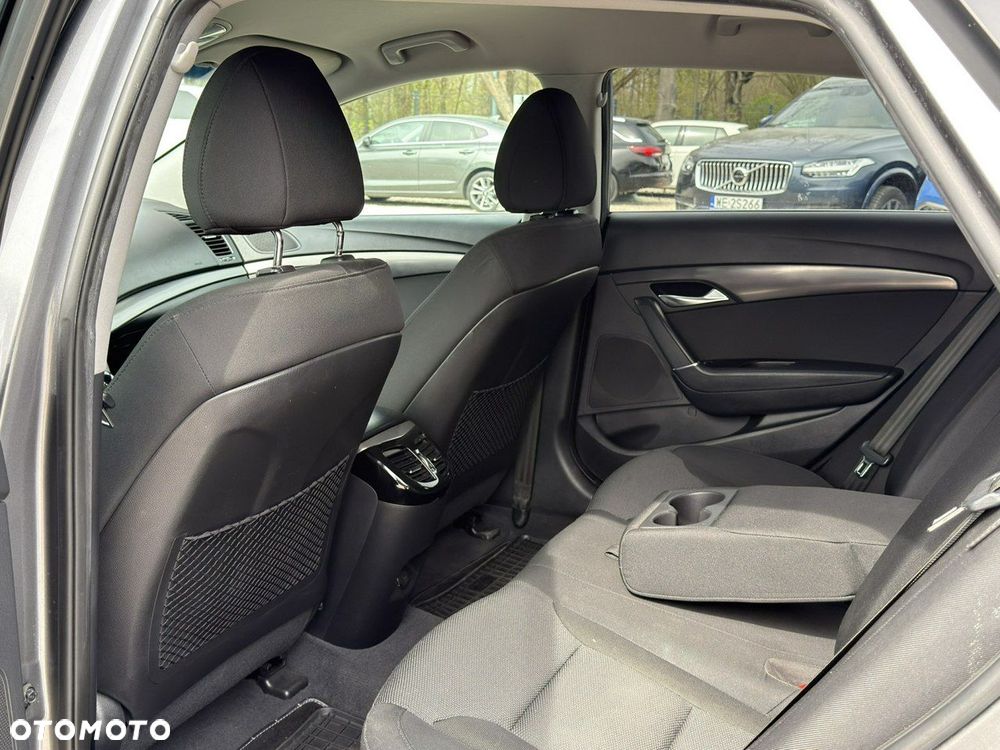 Hyundai i40 1.7 CRDi Comfort DCT - 14