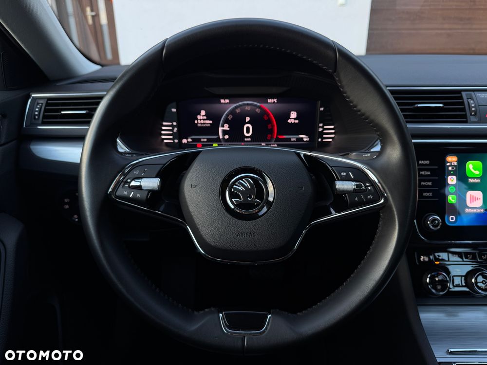 Skoda Superb 2.0 TDI SCR Ambition DSG - 22