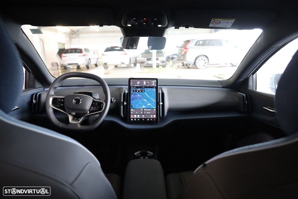 Volvo EX30 51 kWh Single Motor Core - 17