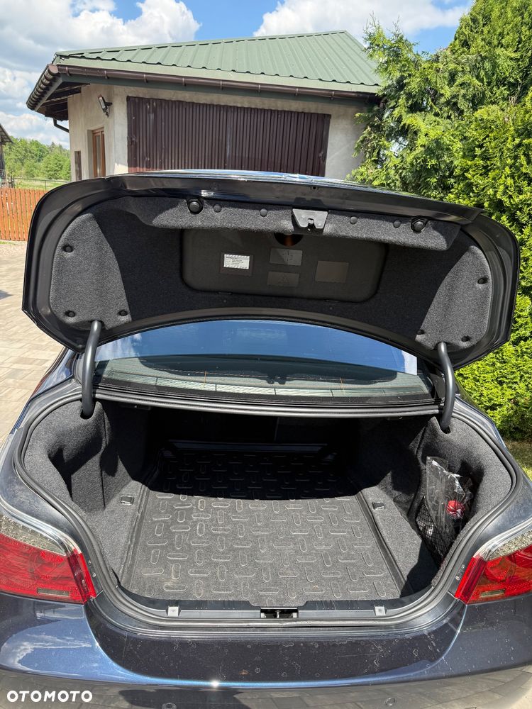BMW Seria 5 530i - 24