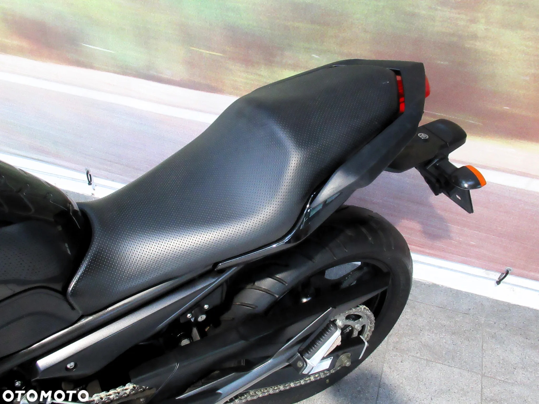 Yamaha XJ - 25