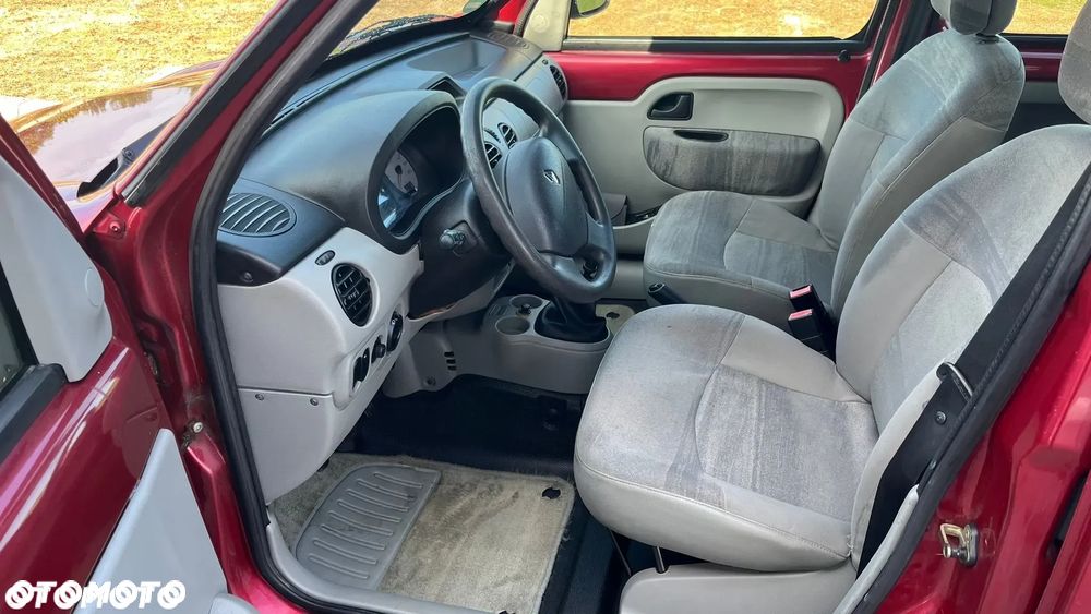 Renault Kangoo 1.6 16V Alize - 22