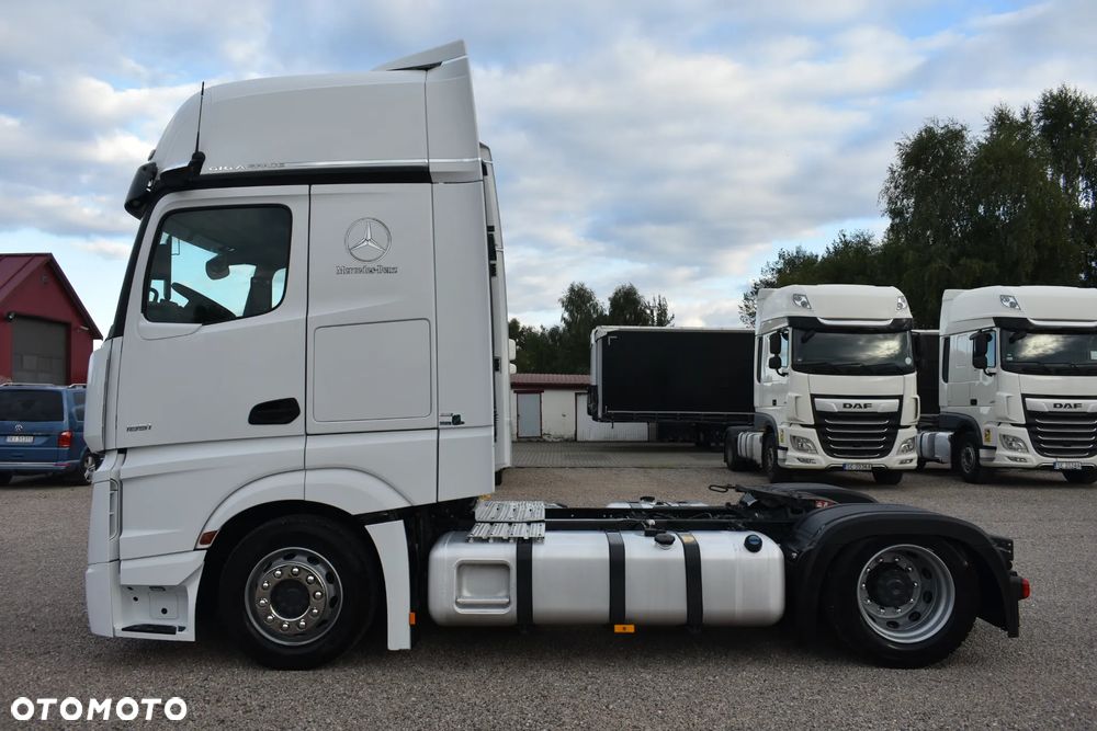 Mercedes-Benz ACTROS 1851 // LOW DECK // GIGA SPACE // FULL LED // XENON // CAŁY NA PODUSZKACH // MIRROR CAM // - 3