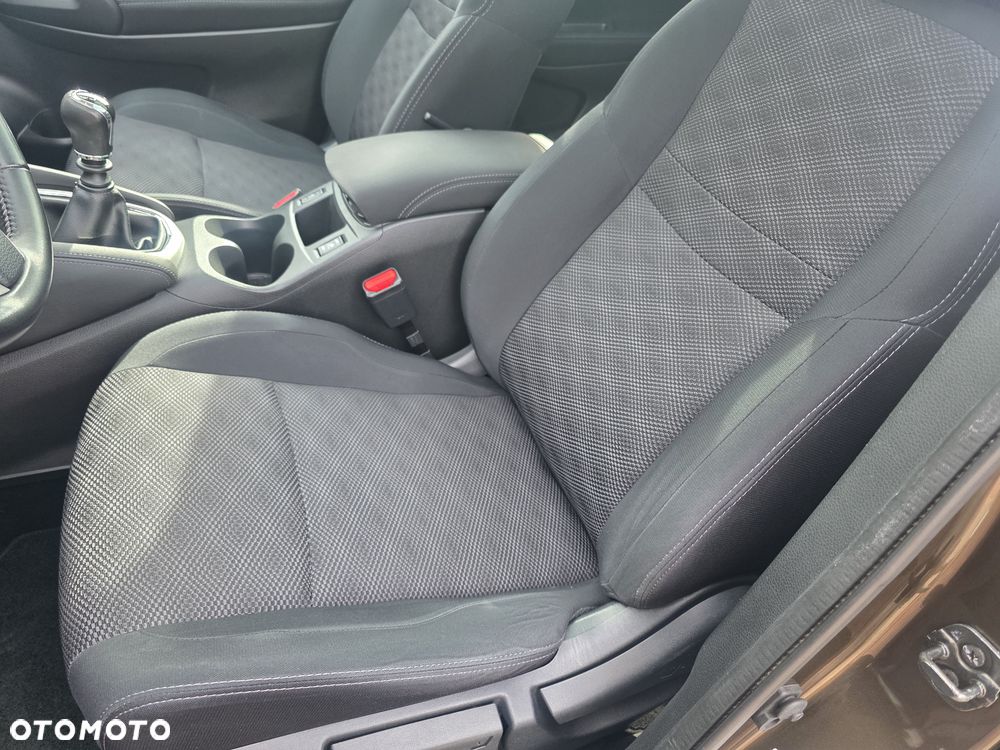 Nissan Qashqai 1.6 DIG-T Tekna - 34