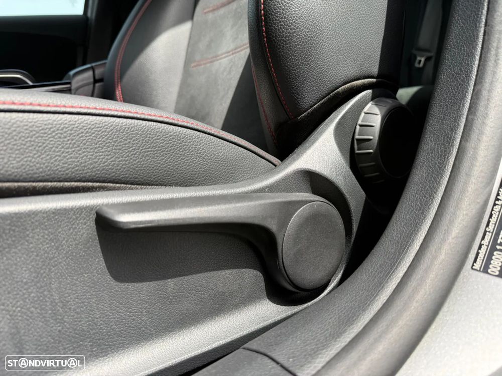 Mercedes-Benz A 180 d AMG Line Aut. - 38