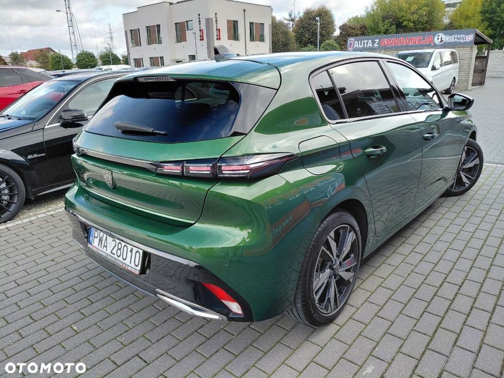 Peugeot 308 - 8