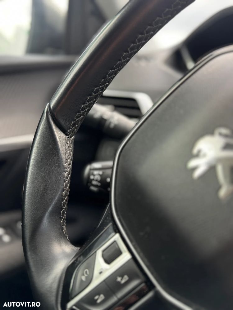 Peugeot 3008 PureTech 130 Stop & Start GPF Active Business-Paket - 26