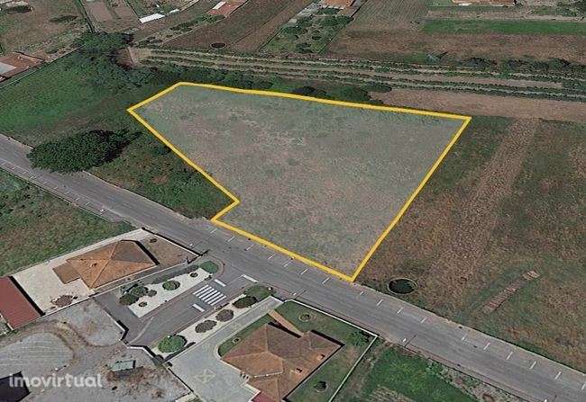 Terreno para moradia em Bustos - Grande imagem: 2/3