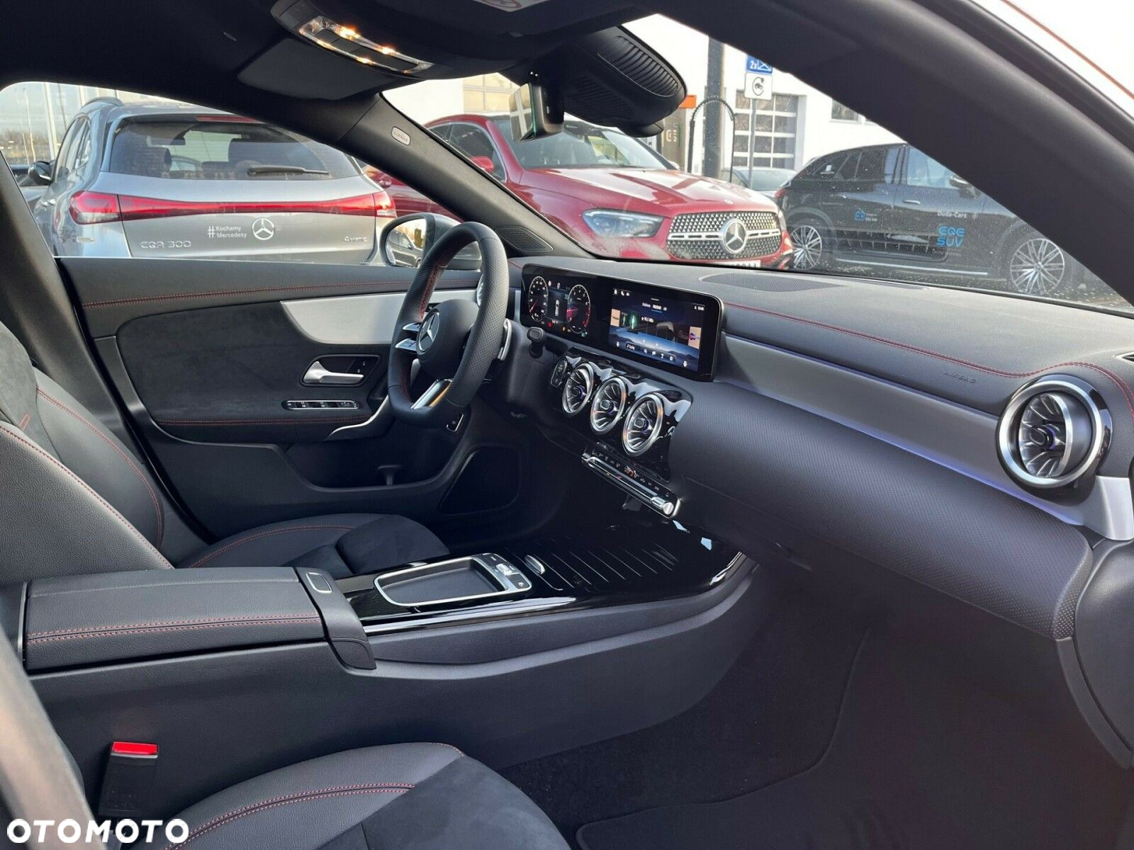 Mercedes-Benz CLA - 11