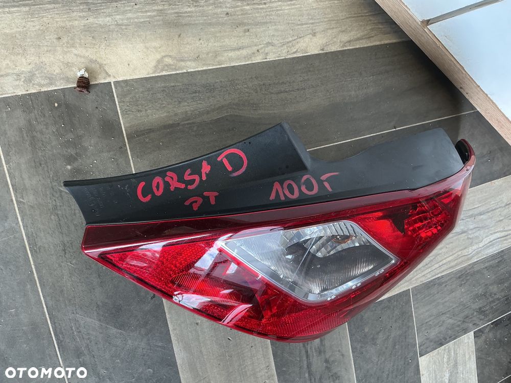 OPEL CORSA D LAMPA PRAWA TYŁ - 2