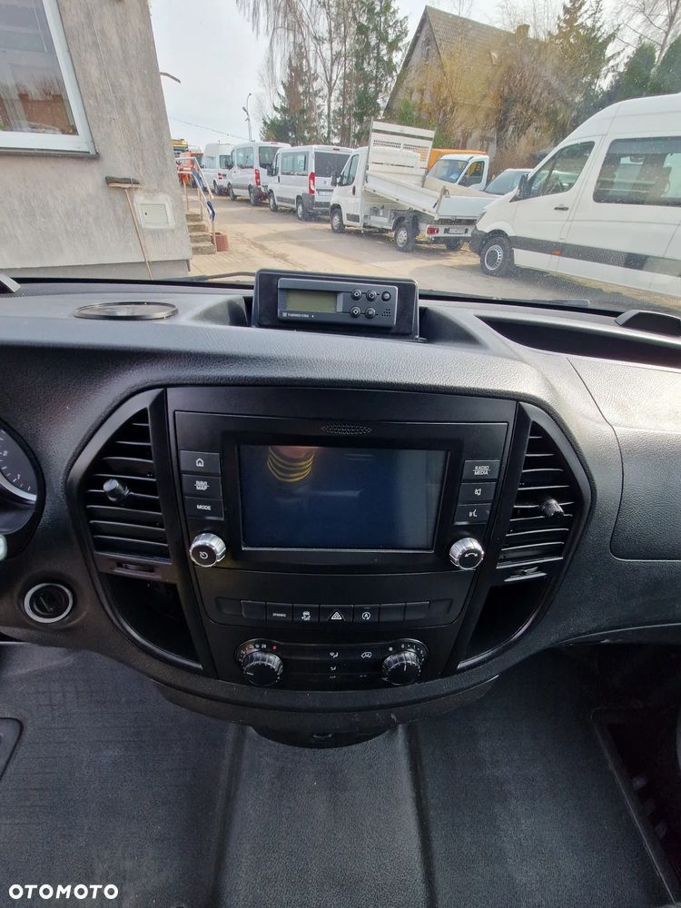 Mercedes-Benz VITO 114 CDI  4X4 LONG THERMO KING B-100 MAX - 12