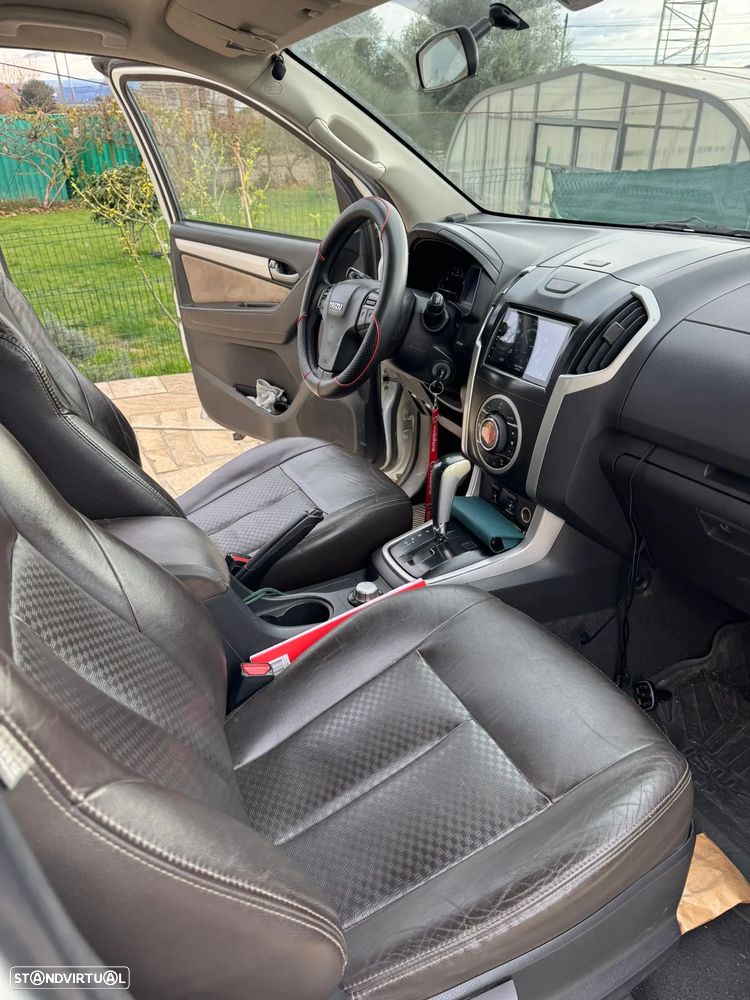 Isuzu D-Max 4x4 Cabine Dupla Auto Premium - 7