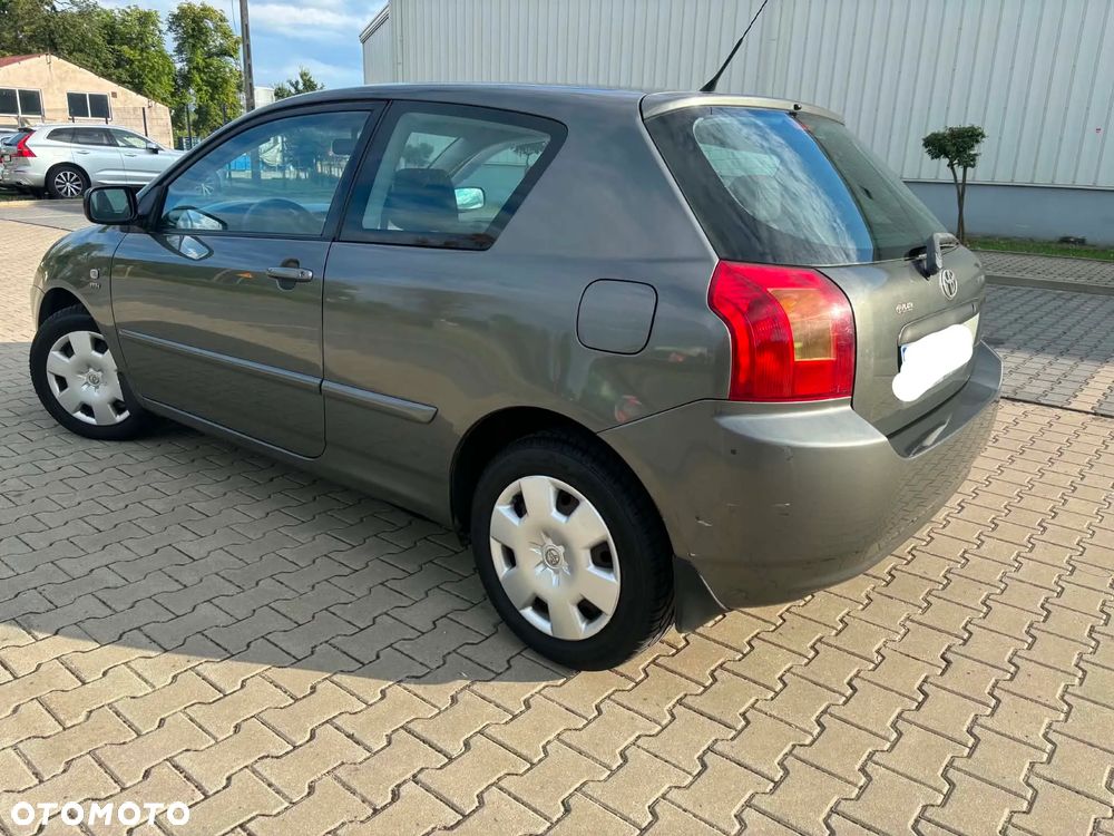 Toyota Corolla 1.4 - 8