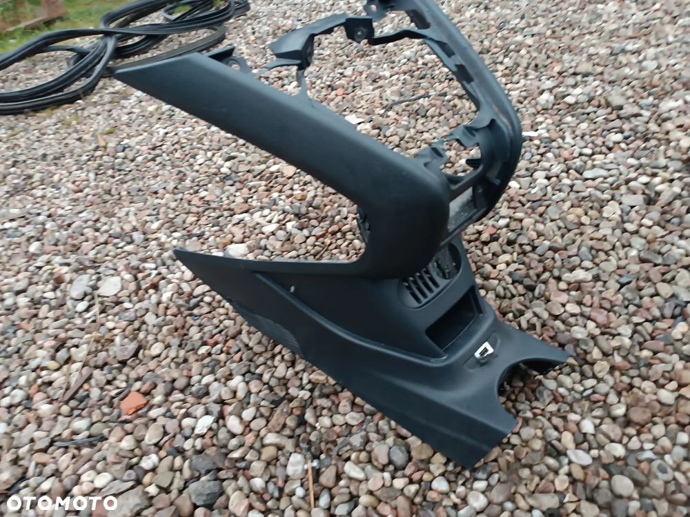 FORD KA MK2 10R TUNEL SRODKOWY RAMKA 735461946 - 2