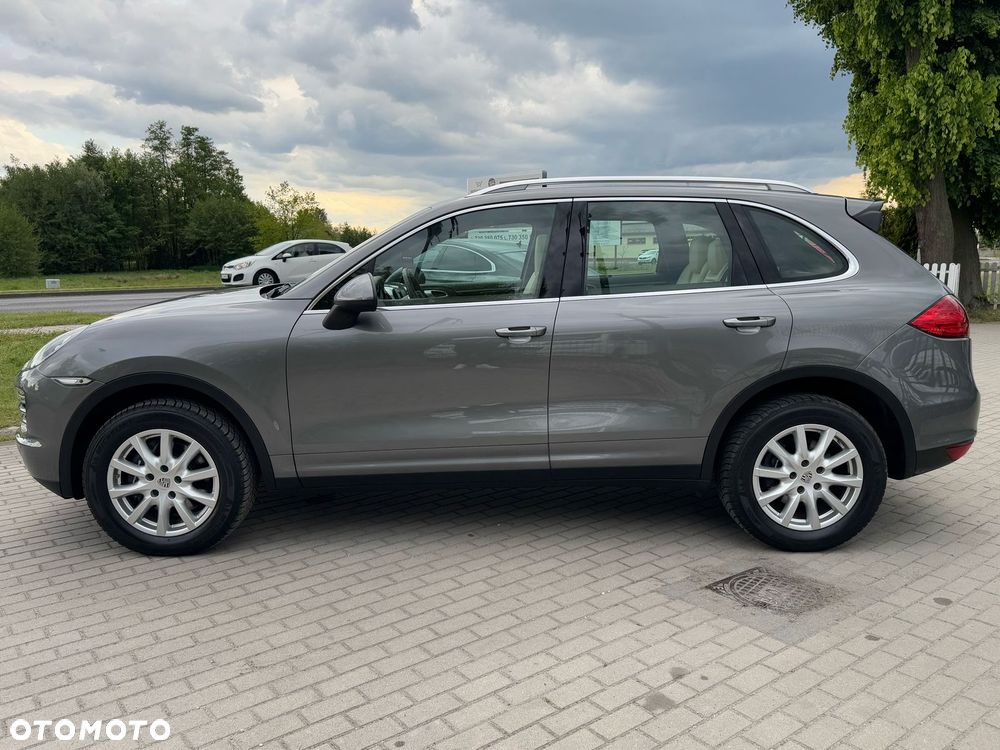 Porsche Cayenne Tiptronic S - 2