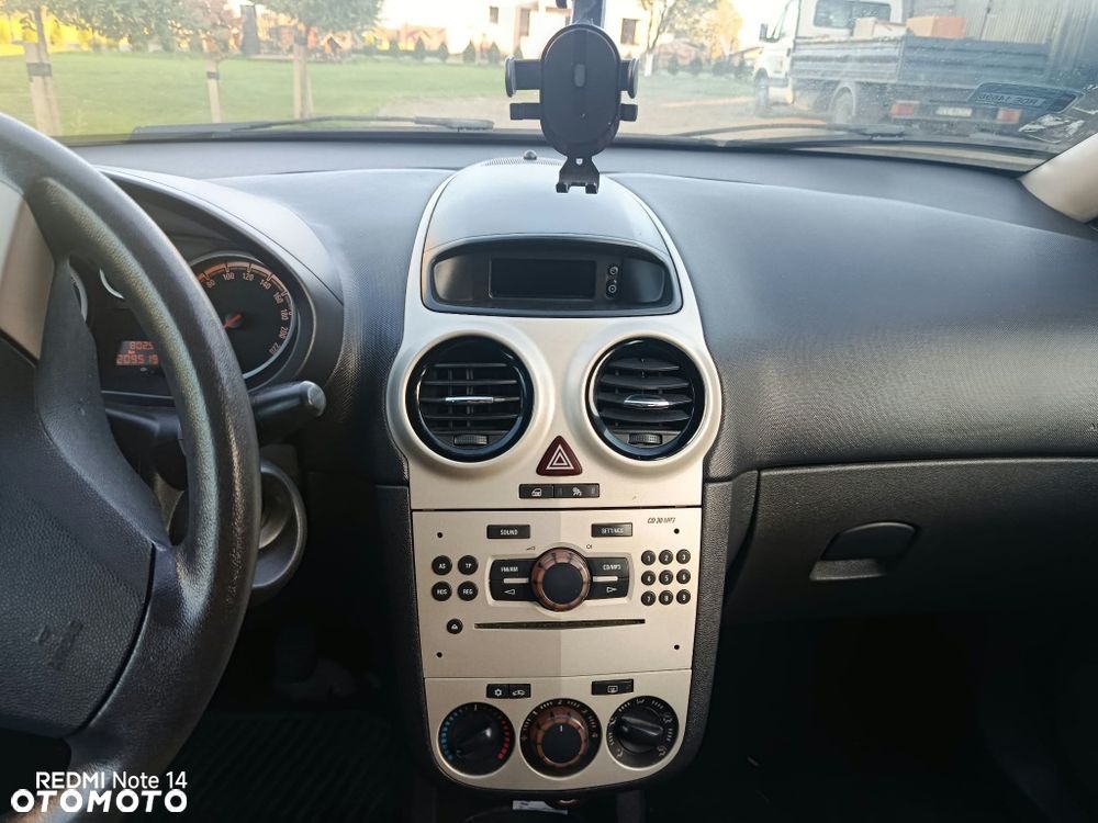 Opel Corsa - 4
