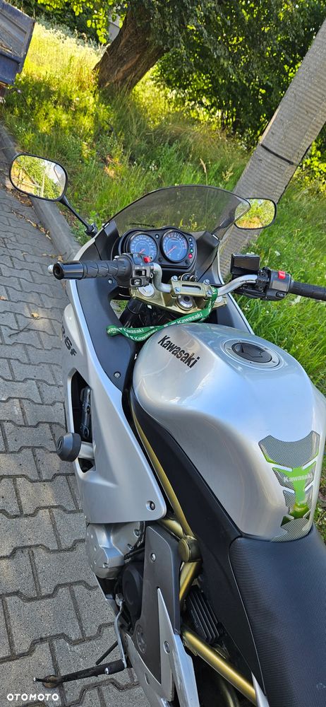 Kawasaki ER - 3