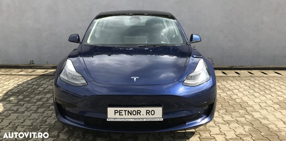 Tesla Model 3 RWD - 12