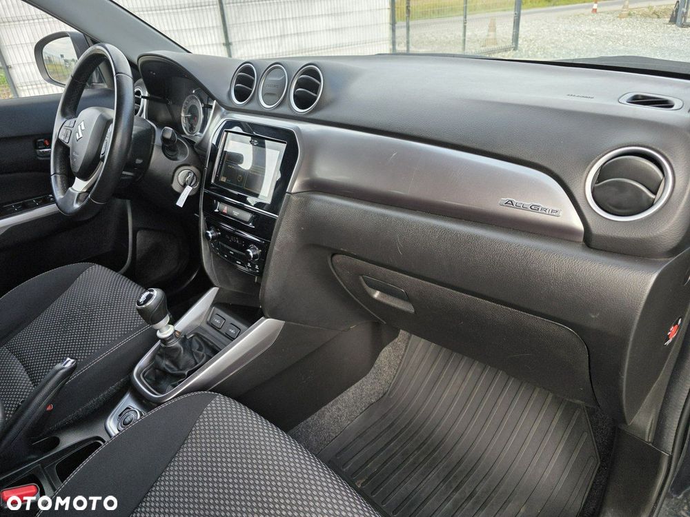 Suzuki Vitara 1.4 Boosterjet Allgrip Comfort+ - 5