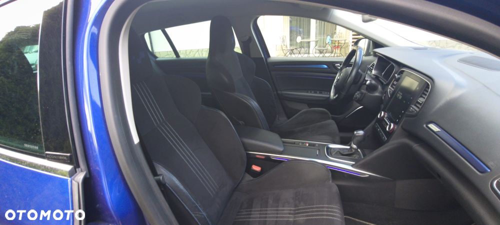 Renault Megane ver-1-6-dci-gt-edc - 11
